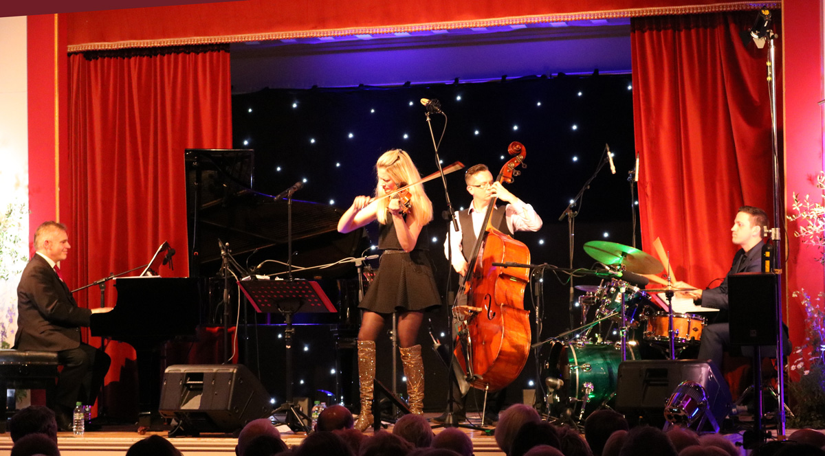 Lizzie Ball and the James Pearson Trio